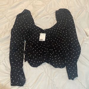H&M Polka Dot puff sleeve woman’s top